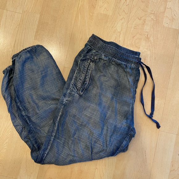 Cloth and stone jogger - Picture 2 of 4